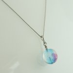 画像5: ぷかぷかクラゲのとんぼ玉ネックレス (5)