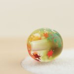 画像6: 秋色もみじ　緑と紅で奏でる季節のグラデーション〜とんぼ玉 (6)