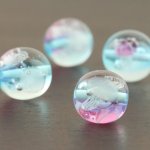 画像6: ぷかぷかクラゲのとんぼ玉ピアスP009【イヤリング・ピアス変更可】 (6)