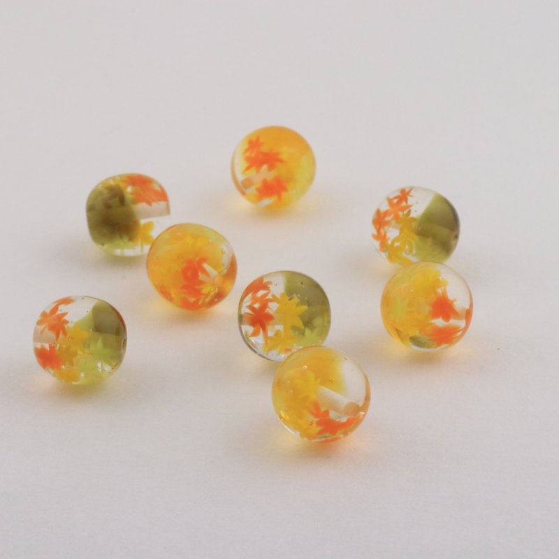 画像19: にじいろもみじ｜秋の七色グラデーションで描くミニアチュール〜ショートピアス〜【イヤリング・ピアス変更可】 (19)