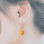 画像15: にじいろもみじ｜秋の七色グラデーションで描くミニアチュール〜ショートピアス〜【イヤリング・ピアス変更可】 (15)